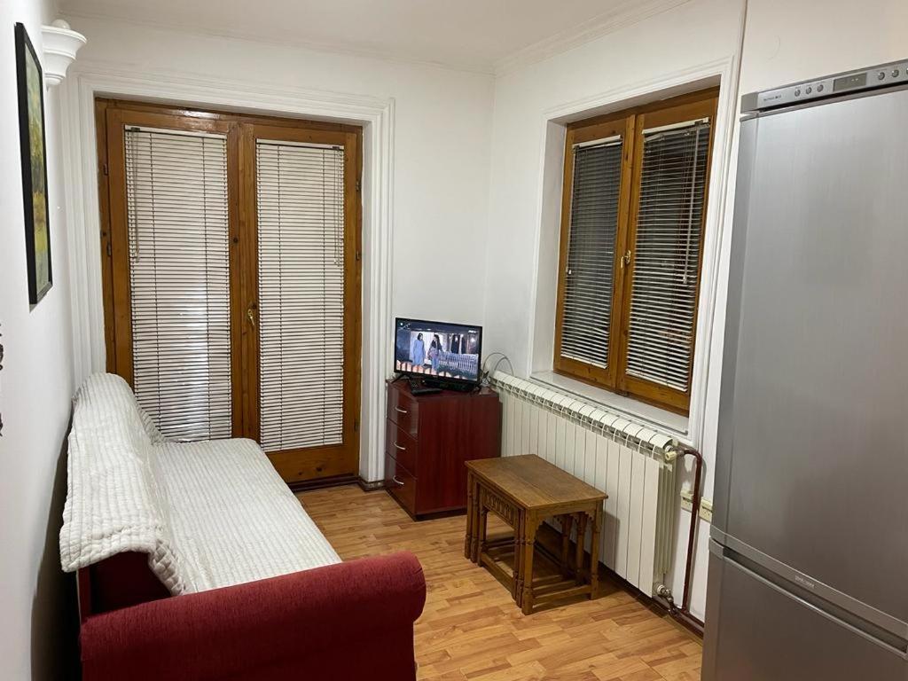 Apartment Mixa Belgrado Buitenkant foto