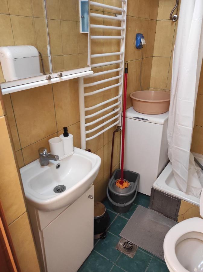 Apartment Mixa Belgrado Buitenkant foto
